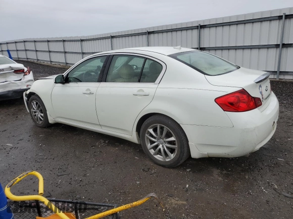 2008 Infiniti G35 x z VIN JNKBV61F68M266254, wystawiony jako Copart lot #57389025 z przebiegiem 165 524 mil mil oraz Szkoda całkowita • Salvage title. Historia ofert i sprzedaży dostępna na DreamBid. Obrazek 2.