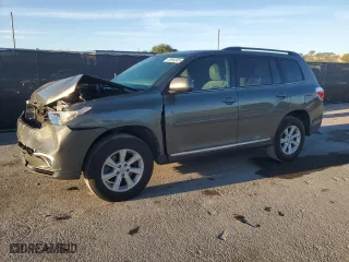 2013 Toyota Highlander with VIN 5TDZA3EH9DS039158, listed as a Copart auction lot 49694305 with 160,802 mi miles and Non Repairable. Bid and sale history available at carsss.com. Image 1.