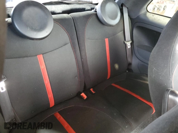 2017 FIAT 500 Abarth z VIN 3C3CFFFHXHT567864, wystawiony jako Copart lot #53871625 z przebiegiem 51 445 mil mil oraz Szkoda całkowita • Salvage title. Historia ofert i sprzedaży dostępna na DreamBid. Obrazek 10.