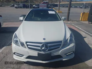 2012 Mercedes-Benz E 550 with VIN WDDKJ7DB7CF152018, listed as a IAAI auction lot 42304068 with 80,040 mi miles and . Bid and sale history available at DreamBid. Image 12.