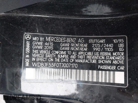 1996 Mercedes-Benz E-Class with VIN WDBJF55F0TJ007170, listed as a IAAI auction lot 41147514 with 122,044 mi miles. Bid and sale history available at carsss.com. Image 9.