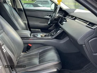 2018 Land Rover Range Rover Velar S z VIN SALYB2RX1JA778174, wystawiony jako Copart lot #59567875 z przebiegiem 74 406 mil mil oraz Czysty tytuł • Clean title. Historia ofert i sprzedaży dostępna na DreamBid. Obrazek 5.