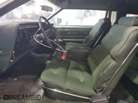 1973 Ford Thunderbird with VIN 3J87A133310, listed as a Copart auction lot 88178995 with 71,211 mi miles and Clean Title. Bid and sale history available at DreamBid. Image 7.