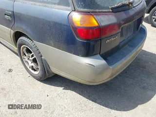 2002 Subaru Legacy Outback с VIN 4S3BH665726653481, выставлен на аукционе IAAI как лот 42140537 с пробегом 320 402 миль миль и . История ставок и продаж доступна на DreamBid. Изображение 6.