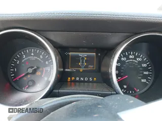2022 Ford Mustang EcoBoost z VIN 1FATP8UH4N5102828, wystawiony jako IAAI lot #42073571 z przebiegiem 69 931 mil mil oraz . Historia ofert i sprzedaży dostępna na DreamBid. Obrazek 7.