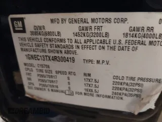 2004 Chevrolet Tahoe LS with VIN 1GNEC13TX4R300419, listed as a IAAI auction lot 41848279 with 38,252 mi miles. Bid and sale history available at carsss.com. Image 9.