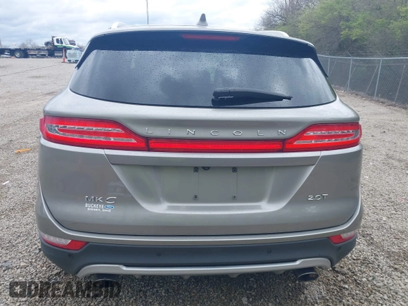 2017 Lincoln MKC Premiere with VIN 5LMCJ1C93HUL27435, listed as a IAAI auction lot 42016623 with 77,701 mi miles and . Bid and sale history available at DreamBid. Image 17.