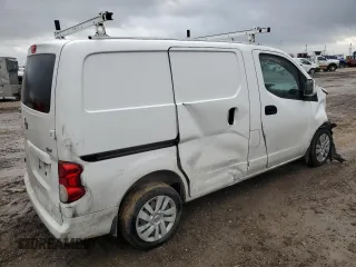 2017 Nissan NV200 SV z VIN 3N6CM0KN9HK713894, wystawiony jako Copart lot #47206625 z przebiegiem 156 107 mil mil oraz Szkoda całkowita • Salvage title. Historia ofert i sprzedaży dostępna na DreamBid. Obrazek 3.