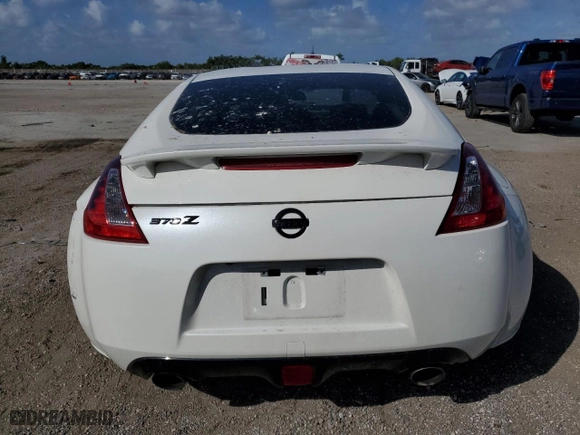 2020 Nissan 370Z Coupe with VIN JN1AZ4EH4LM822879, listed as a Copart auction lot 78782944 with 42,532 mi miles and Non Repairable. Bid and sale history available at carsss.com. Image 6.