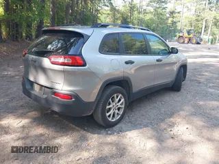 2017 Jeep Cherokee Sport with VIN 1C4PJLAB5HW596468, listed as a IAAI auction lot 42640784 with 115,553 mi miles and . Bid and sale history available at DreamBid. Image 4.