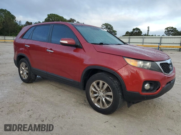 2011 Kia Sorento EX with VIN 5XYKU4A28BG015573, listed as a Copart auction lot 86657014 with 88,250 mi miles and Salvage Title. Bid and sale history available at carsss.com. Image 4.