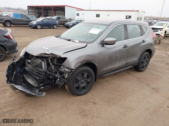 2017 Nissan Rogue SV with VIN KNMAT2MV8HP556282, listed as a IAAI auction lot 41707631 with 105,102 mi miles. Bid and sale history available at carsss.com. Image 17.