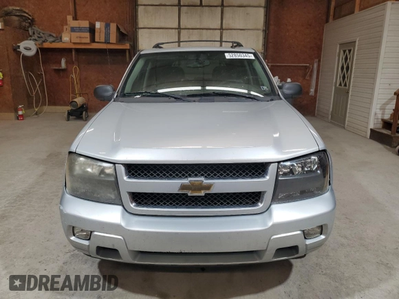 2008 Chevrolet TrailBlazer 1LT with VIN 1GNDT13S582154934, listed as a Copart auction lot 52850345 with 249,534 mi miles and Salvage Title. Bid and sale history available at DreamBid. Image 5.