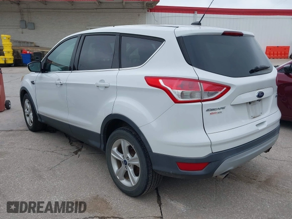 2015 Ford Escape SE with VIN 1FMCU0GX7FUB33968, listed as a IAAI auction lot 42179132 with 188,693 mi miles. Bid and sale history available at carsss.com. Image 3.