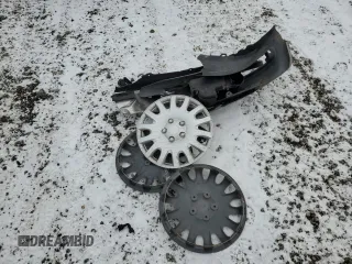 2000 Toyota RAV4 z VIN JT3HP10V9Y7166931, wystawiony jako Copart lot #83844934 z przebiegiem Nie podano mil oraz Czysty tytuł • Clean title. Historia ofert i sprzedaży dostępna na DreamBid. Obrazek 15.