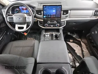 2024 Ford Expedition XLT with VIN 1FMJU1J84REA60278, listed as a Copart auction lot 49220535 with 25,363 mi miles and Clean Title. Bid and sale history available at carsss.com. Image 8.