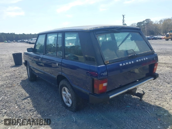 1995 Land Rover Range Rover with VIN SALHC1341SA656552, listed as a IAAI auction lot 41833127 with 129,235 mi miles and . Bid and sale history available at DreamBid. Image 3.