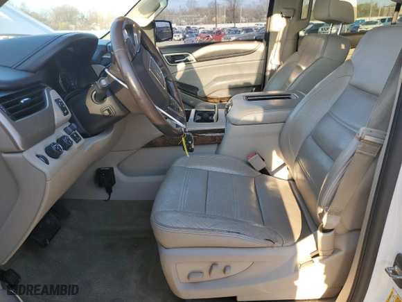 2015 GMC Yukon XL Denali with VIN 1GKS2JKJ0FR164078, listed as a Copart auction lot 50421275 with 189,145 mi miles and Salvage Title. Bid and sale history available at carsss.com. Image 7.