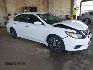 2016 Nissan Altima S z VIN 1N4AL3AP1GN322142, wystawiony jako IAAI lot #42184120 z przebiegiem 103 482 mil mil oraz . Historia ofert i sprzedaży dostępna na DreamBid. Obrazek 1.