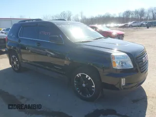 2017 GMC Terrain SLT with VIN 2GKFLUE39H6205500, listed as a IAAI auction lot 41734237 with 117,422 mi miles. Bid and sale history available at carsss.com. Image 1.
