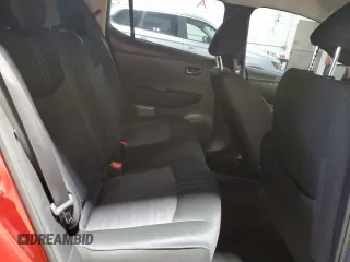 2018 Nissan LEAF SV с VIN 1N4AZ1CP7JC305400, выставлен на аукционе Copart как лот 57545495 с пробегом 73 363 миль миль и Списание • Salvage title. История ставок и продаж доступна на DreamBid. Изображение 11.