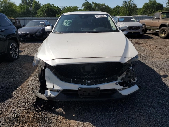 2019 Mazda CX-5 Grand Touring with VIN JM3KFBDM2K1663140, listed as a Copart auction lot 61713755 with 68,101 mi miles and Salvage title. Bid and sale history available at DreamBid. Image 5.