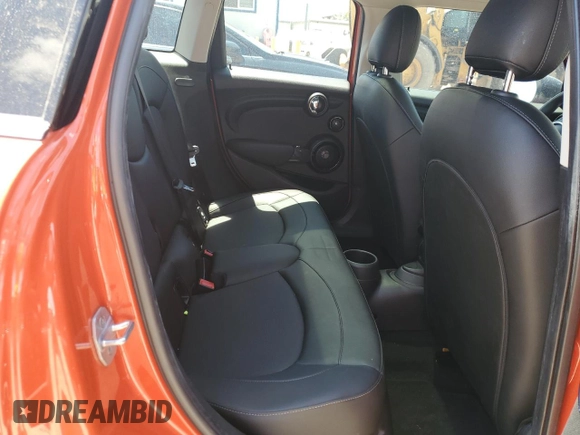 2020 MINI Hardtop 4 Door Cooper with VIN WMWXU7C01L2L63159, listed as a Copart auction lot 51349325 with 16,905 mi miles and Salvage title. Bid and sale history available at DreamBid. Image 10.
