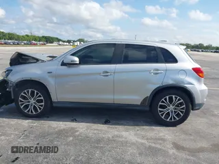 2018 Mitsubishi Outlander SE with VIN JA4AP3AW7JU002904, listed as a IAAI auction lot 42308738 with 65,259 mi miles and . Bid and sale history available at DreamBid. Image 14.