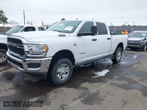 2020 Ram 2500 Tradesman with VIN 3C6UR5CL8LG189305, listed as a IAAI auction lot 41196823 with 35,248 mi miles. Bid and sale history available at carsss.com. Image 2.