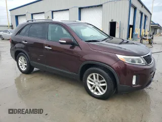 2014 Kia Sorento LX с VIN 5XYKT3A62EG484386, выставлен на аукционе Copart как лот 55632055 с пробегом 168 439 миль миль и Списание • Salvage title. История ставок и продаж доступна на DreamBid. Изображение 4.