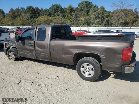 2007 Chevrolet Silverado 1500 LT w/1LT with VIN 1GCEC19J17E575140, listed as a Copart auction lot 78829764 with 221,631 mi miles and Salvage Title. Bid and sale history available at carsss.com. Image 2.