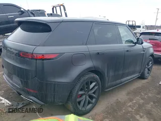 2024 Land Rover Range Rover Sport Dynamic SE with VIN SAL1L9FU2RA192323, listed as a IAAI auction lot 41315324 with 5,677 mi miles and . Bid and sale history available at DreamBid. Image 4.