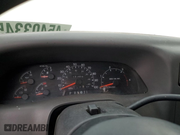 2000 Ford Super Duty F-250 XL with VIN 1FTNW21F6YEC98099, listed as a Copart auction lot 45403345 with 121,425 mi miles and Salvage Title. Bid and sale history available at carsss.com. Image 9.