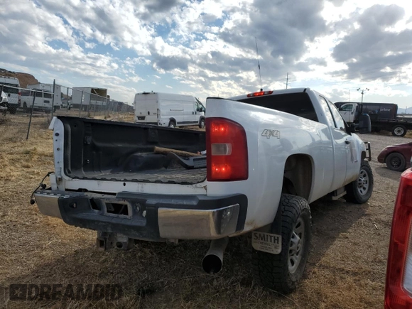 2012 Chevrolet Silverado 3500HD LT with VIN 1GC5KZC88CZ277825, listed as a Copart auction lot 77905164 with 125,315 mi miles and Salvage Title. Bid and sale history available at DreamBid. Image 3.