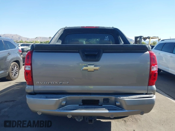 2007 Chevrolet Avalanche LS with VIN 3GNEC12017G113629, listed as a IAAI auction lot 42189684 with 122,771 mi miles and . Bid and sale history available at DreamBid. Image 17.