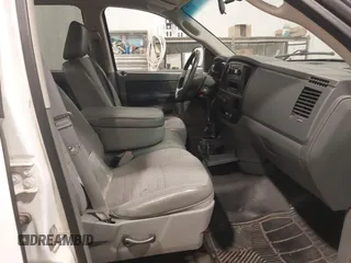 2007 Dodge 1500 SLT with VIN 1D7HU18297J631097, listed as a IAAI auction lot 41378054 with 169,263 mi miles and . Bid and sale history available at DreamBid. Image 5.