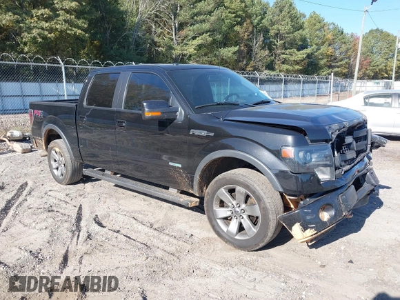 2013 Ford F-150 XL z VIN 1FTFW1ET8DFA42436, wystawiony jako IAAI lot #40626783 z przebiegiem 138 392 mil mil oraz . Historia ofert i sprzedaży dostępna na DreamBid. Obrazek 1.