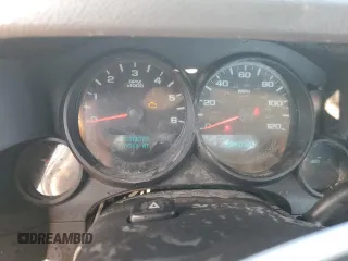 2009 Chevrolet Silverado 1500 Work Truck with VIN 1GCEC14X39Z205735, listed as a Copart auction lot 86664164 with 209,519 mi miles and Salvage Title. Bid and sale history available at DreamBid. Image 9.