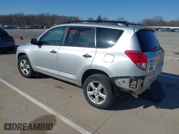 2006 Toyota RAV4 with VIN JTMBK33VX66000704, listed as a IAAI auction lot 41884109 with 256,711 mi miles. Bid and sale history available at carsss.com. Image 3.