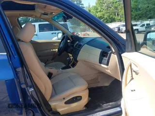 2006 BMW X3 3.0i z VIN WBXPA93416WG74328, wystawiony jako IAAI lot #42306495 z przebiegiem 245 787 mil mil oraz . Historia ofert i sprzedaży dostępna na DreamBid. Obrazek 5.