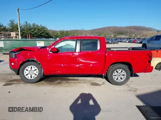 2022 Nissan Frontier Pro-4X z VIN 1N6ED1EK4NN607780, wystawiony jako IAAI lot #41887336 z przebiegiem 43 684 mil mil oraz . Historia ofert i sprzedaży dostępna na DreamBid. Obrazek 15.