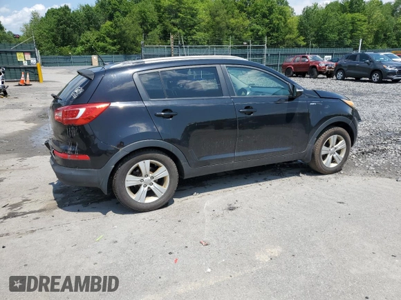 2013 Kia Sportage LX z VIN KNDPBCA27D7489178, wystawiony jako Copart lot #59559795 z przebiegiem 183 659 mil mil oraz Szkoda całkowita • Salvage title. Historia ofert i sprzedaży dostępna na DreamBid. Obrazek 3.