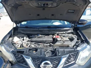 2015 Nissan Rogue SL with VIN 5N1AT2MV2FC777750, listed as a IAAI auction lot 42066839 with 168,770 mi miles. Bid and sale history available at carsss.com. Image 10.