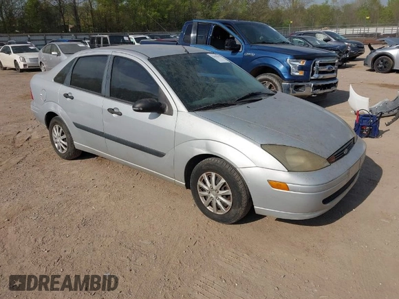 2003 Ford Focus LX with VIN 1FAFP33P83W239710, listed as a IAAI auction lot 42035643 with 178,016 mi miles and . Bid and sale history available at carsss.com. Image 1.