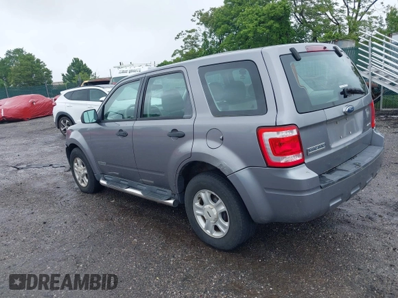 2008 Ford Escape XLS with VIN 1FMCU92Z08KE45688, listed as a IAAI auction lot 42275426 with Not provided miles and . Bid and sale history available at DreamBid. Image 3.