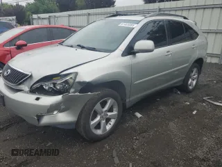 2005 Lexus RX 330 z VIN 2T2HA31U35C079434, wystawiony jako Copart lot #61465085 z przebiegiem 196 622 mil mil oraz Szkoda całkowita • Salvage title. Historia ofert i sprzedaży dostępna na DreamBid. Obrazek 1.