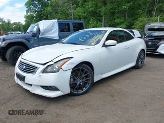2014 Infiniti Q60 with VIN JN1CV6FE8EM900913, listed as a IAAI auction lot 42218629 with 92,991 mi miles and . Bid and sale history available at DreamBid. Image 17.