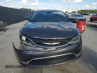 2015 Chrysler 200 Limited z VIN 1C3CCCAB4FN718771, wystawiony jako Copart lot #60674935 z przebiegiem 201 276 mil mil oraz Czysty tytuł • Clean title. Historia ofert i sprzedaży dostępna na DreamBid. Obrazek 5.