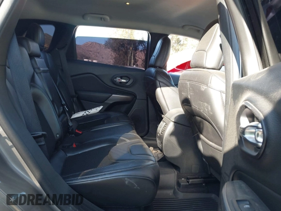 2019 Jeep Cherokee Altitude с VIN 1C4PJMLB4KD113512, выставлен на аукционе IAAI как лот 41620815 с пробегом 53 182 миль миль и . История ставок и продаж доступна на DreamBid. Изображение 8.
