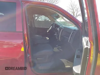 2015 Ram 1500 Tradesman z VIN 1C6RR7FT7FS504086, wystawiony jako IAAI lot #41664381 z przebiegiem 133 131 mil mil oraz . Historia ofert i sprzedaży dostępna na DreamBid. Obrazek 5.